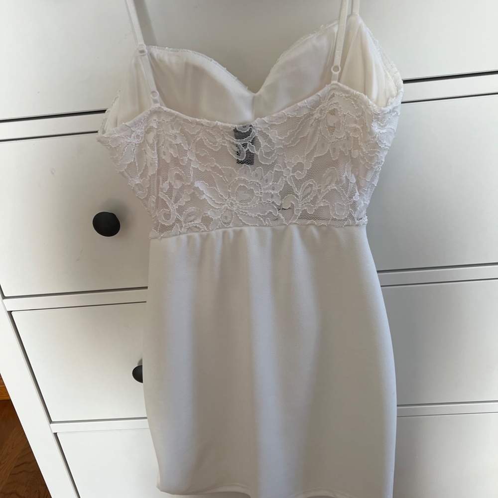 NWT Ivory Romper - Picture 3 of 3